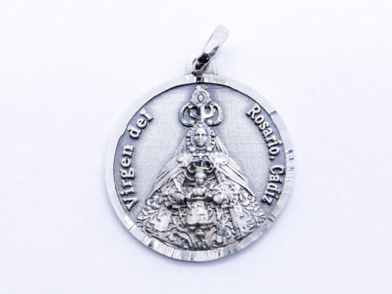 Medalla de plata de la Virgen del Rosario de Cádiz