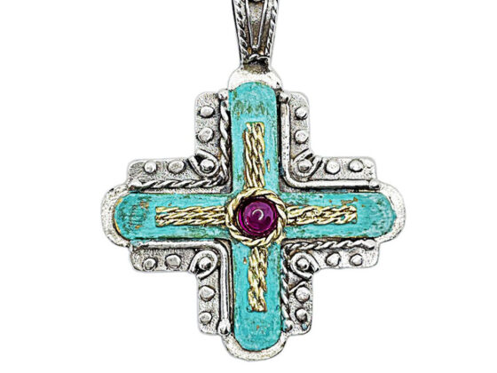 Cruz de estilo Etrusco en plata